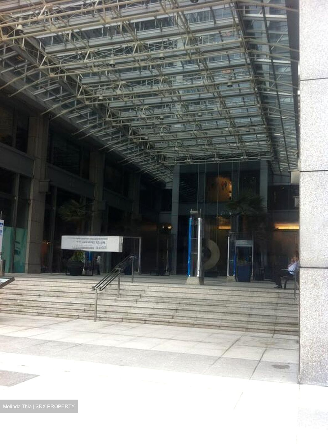 UE Square (D9), Office #615075991